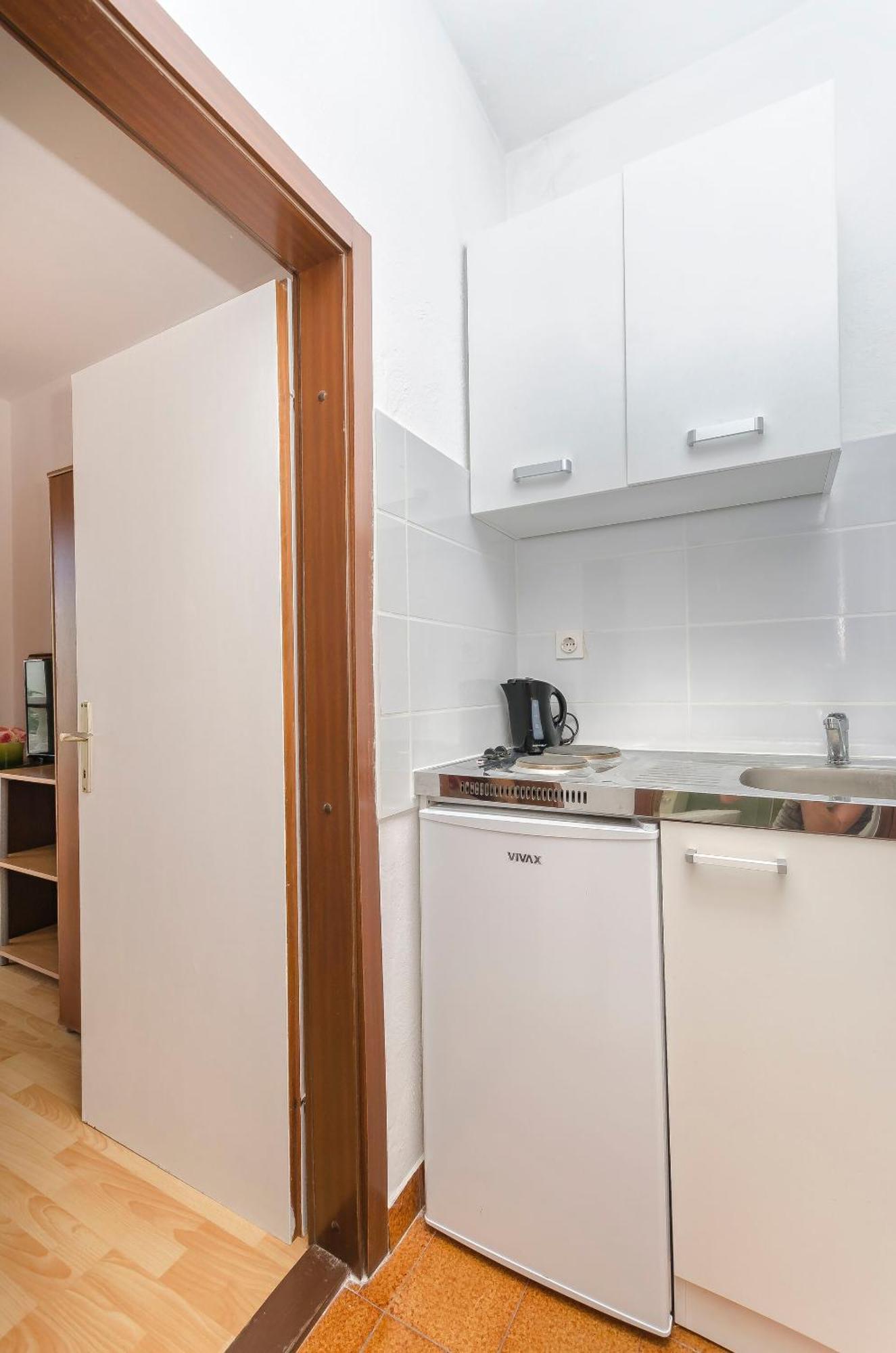 Apartment And Rooms Artina Vodice Esterno foto