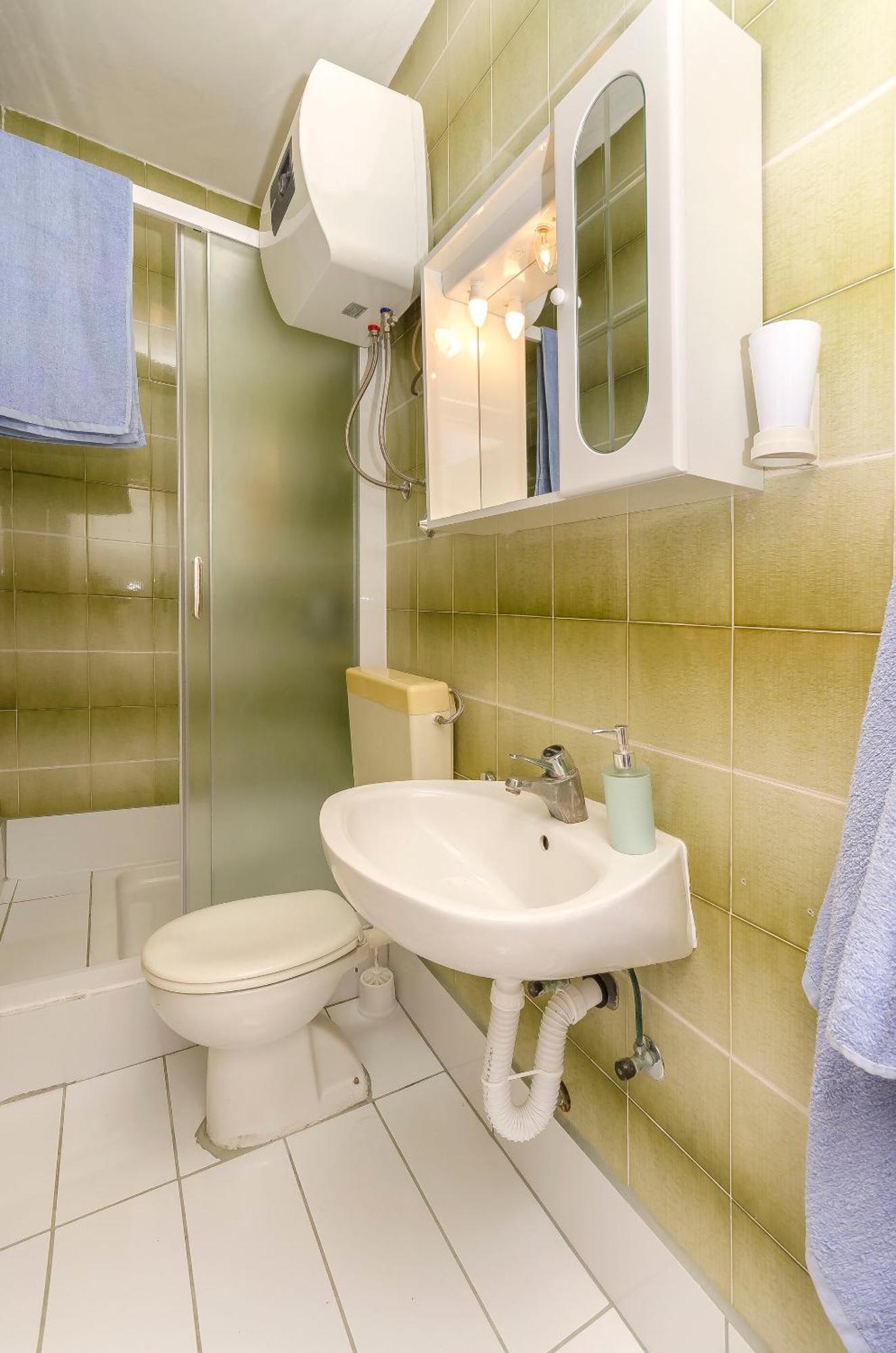 Apartment And Rooms Artina Vodice Esterno foto