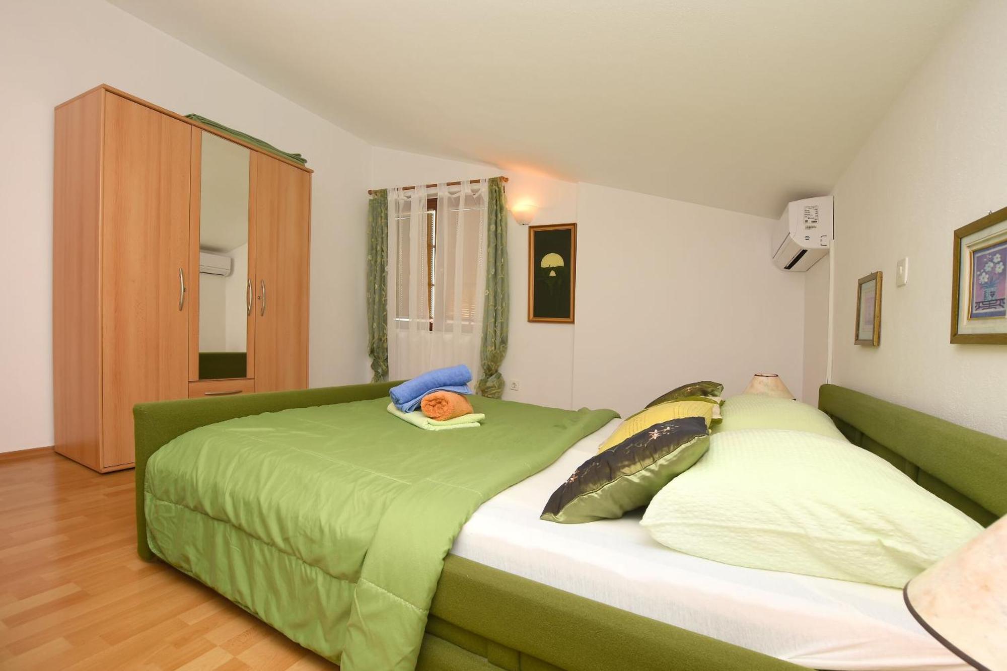 Apartment And Rooms Artina Vodice Esterno foto