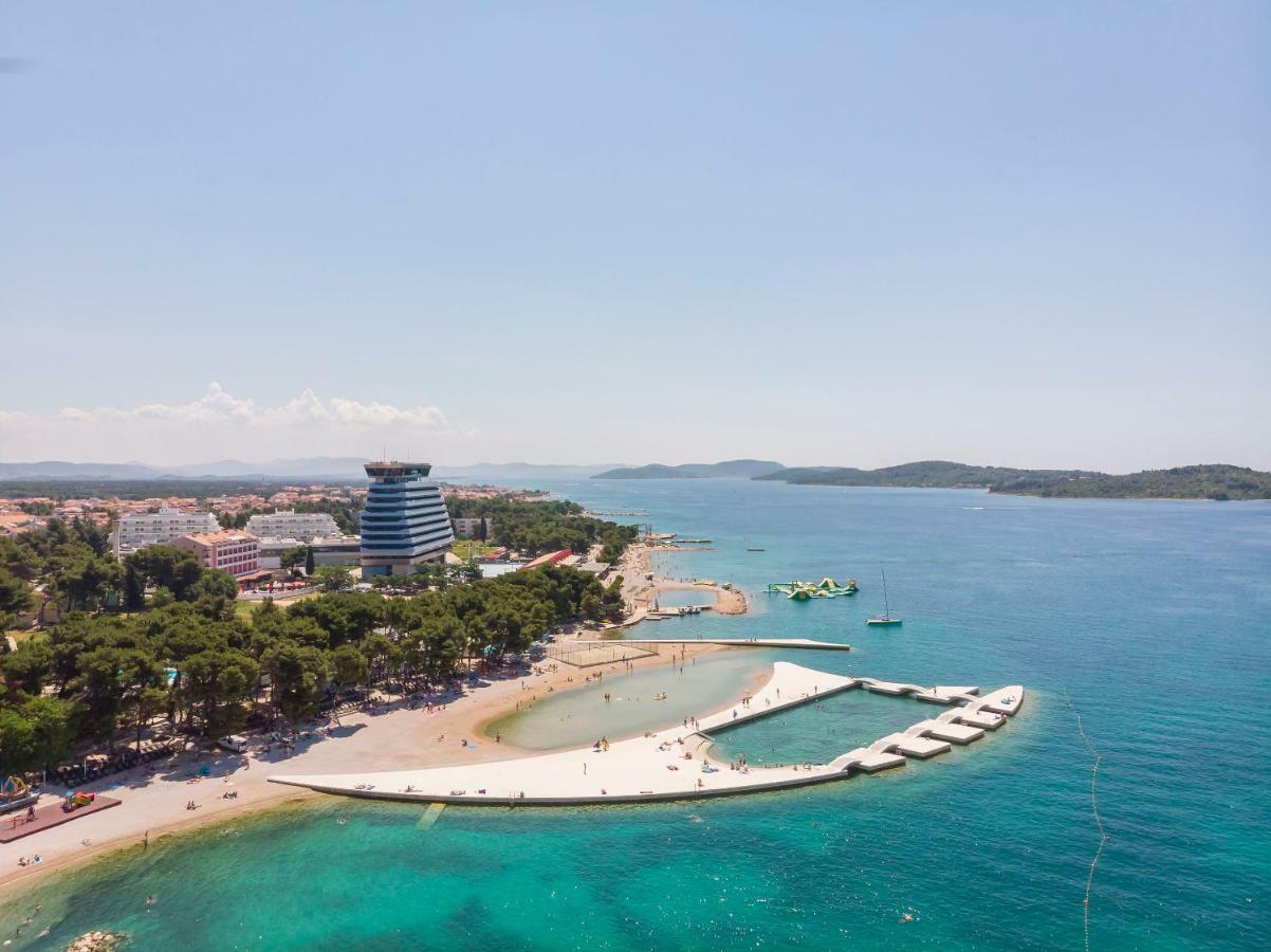 Apartment And Rooms Artina Vodice Esterno foto